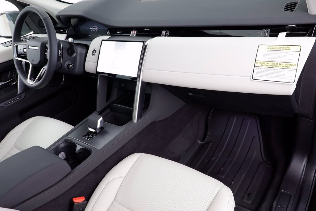 New 2025 Land Rover Discovery Sport S AWD/4WD image 22