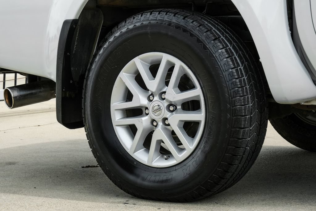 Used 2018 Nissan Frontier SV RWD image 52