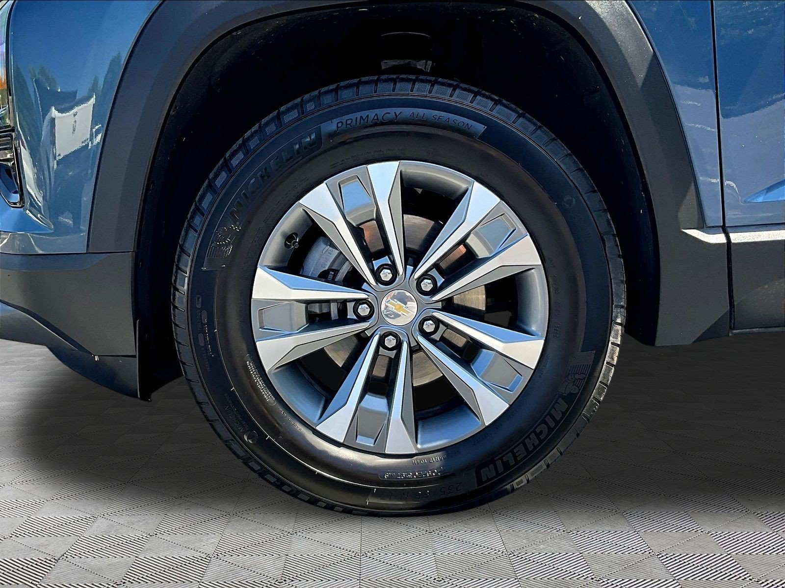 Used 2026 Chevrolet Equinox LT w/ Safety and Technology Package AWD/4WD image 34