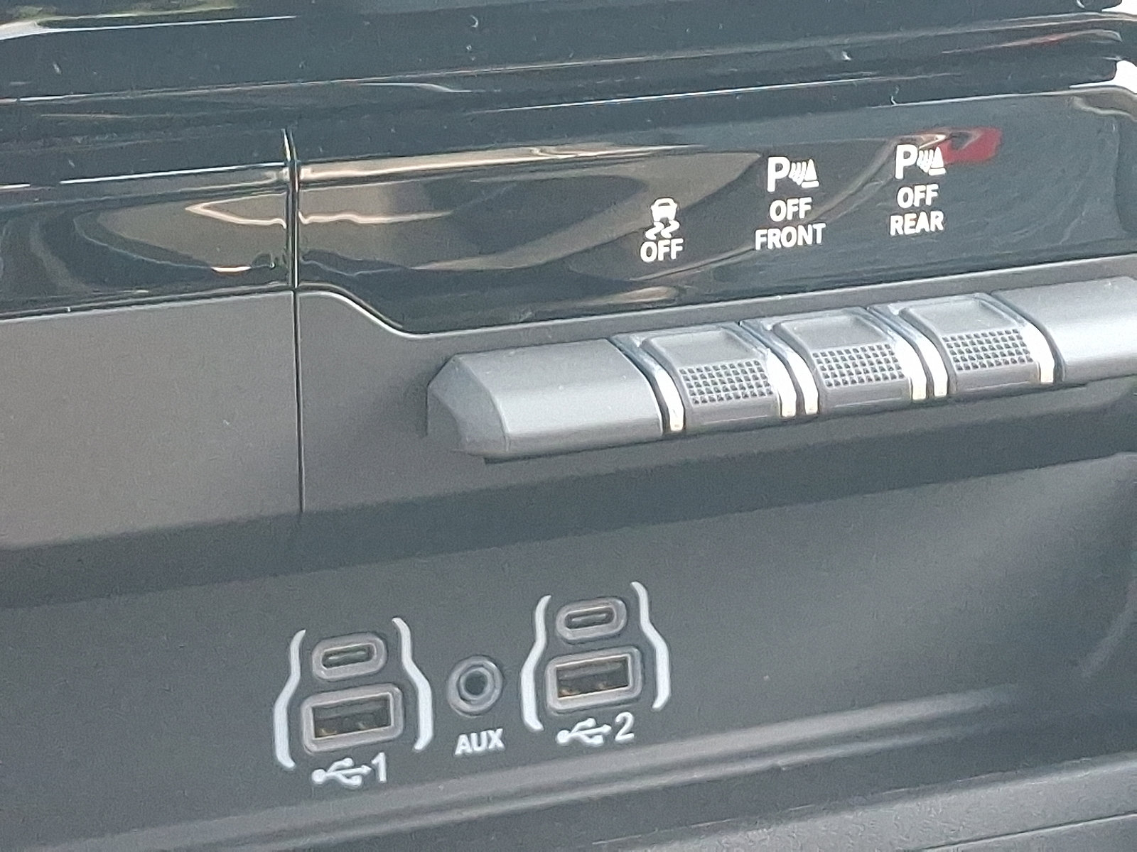 New 2026 RAM 1500 Big Horn AWD/4WD image 14