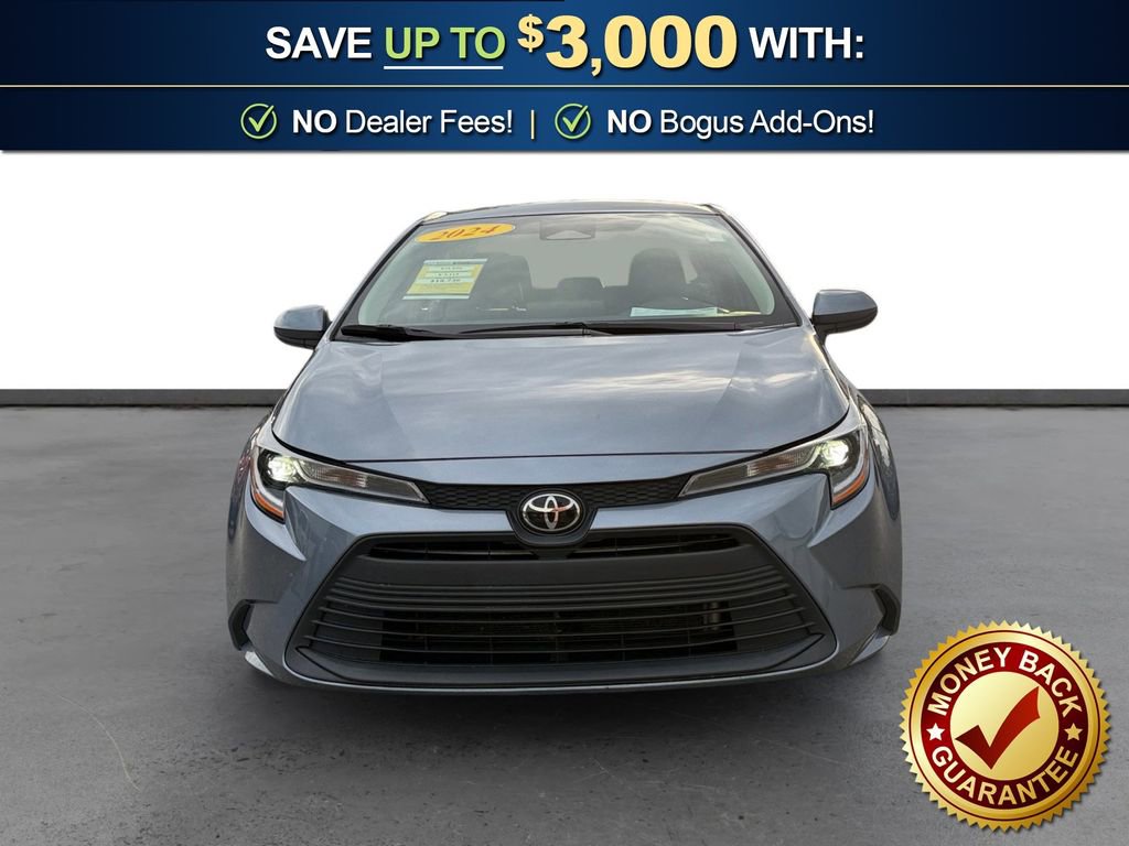 Used 2024 Toyota Corolla LE FWD image 11