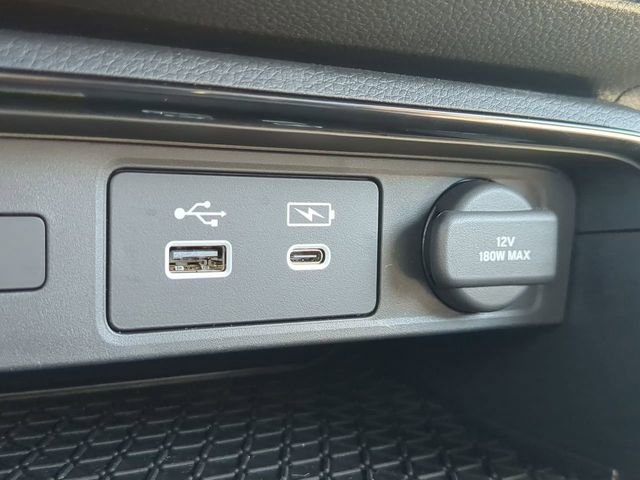 Used 2025 Honda CR-V Sport Touring image 22
