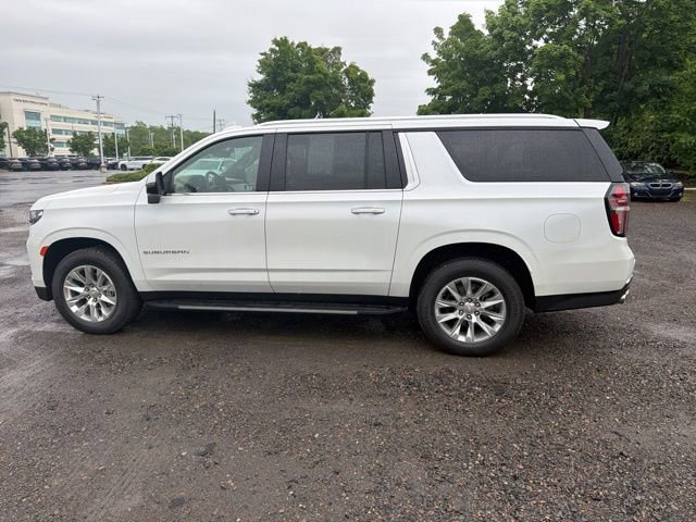 Used 2023 Chevrolet Suburban Premier AWD/4WD image 8