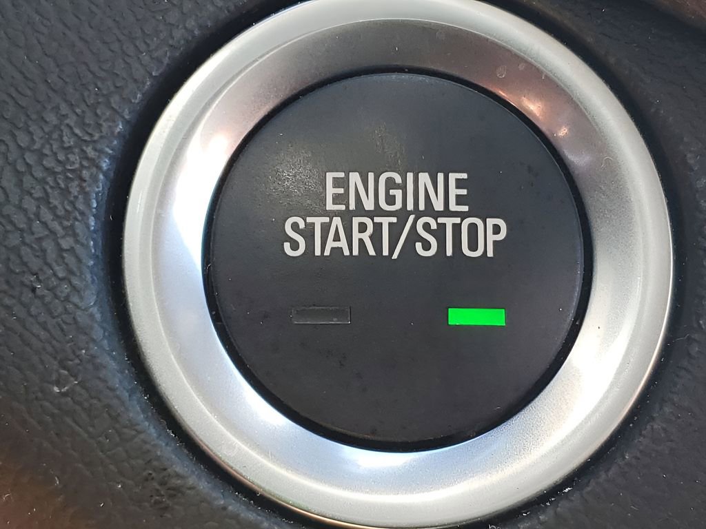 Used 2023 Chevrolet Equinox LT image 37