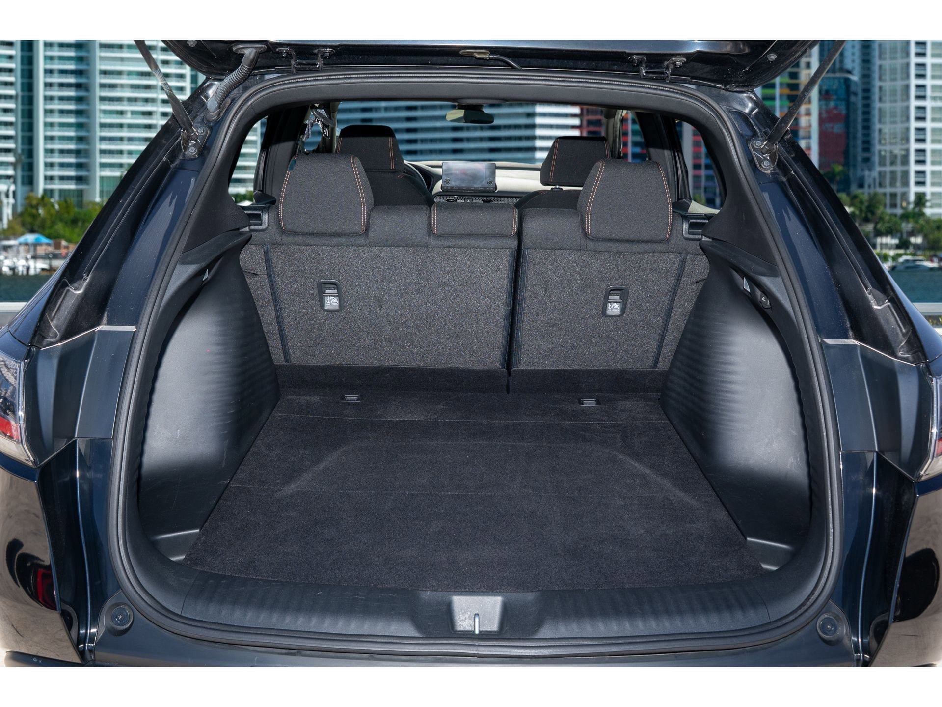 Certified 2023 Honda HR-V Sport image 9