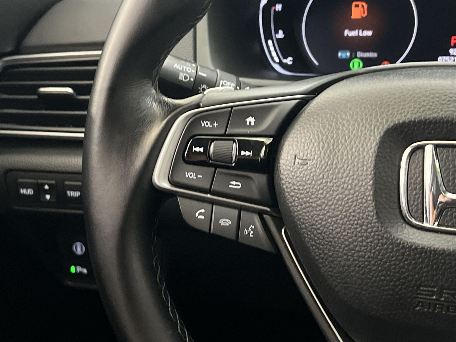 Used 2020 Honda Accord Touring image 33
