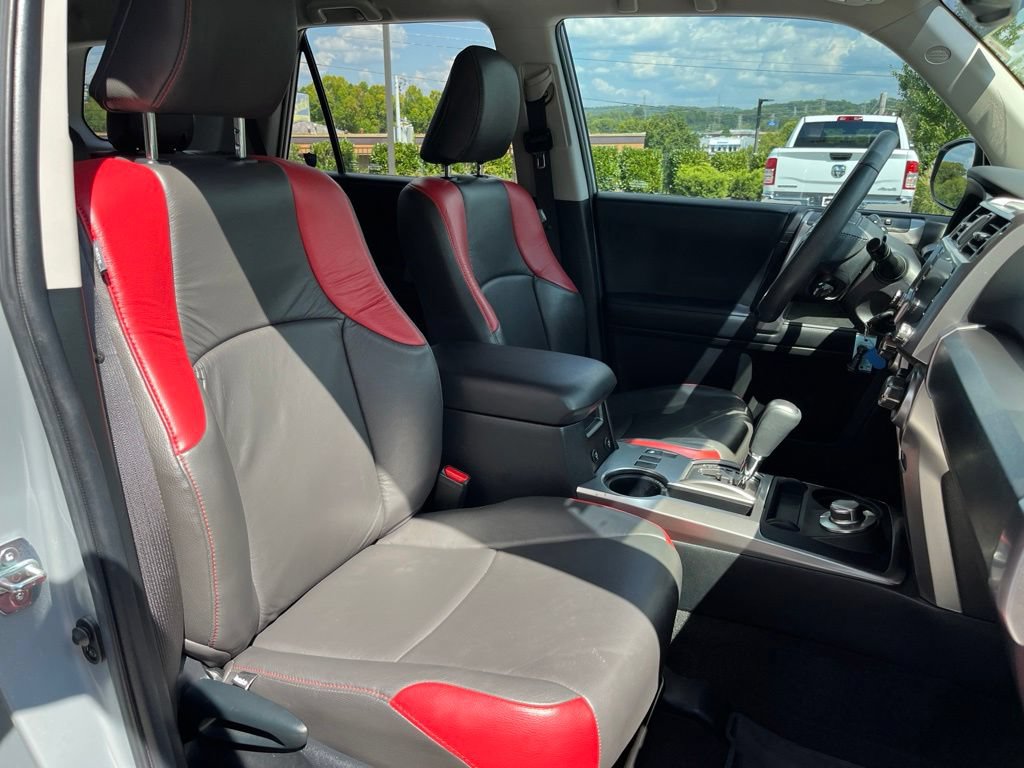 Used 2021 Toyota 4Runner Trail Special Edition AWD/4WD image 28