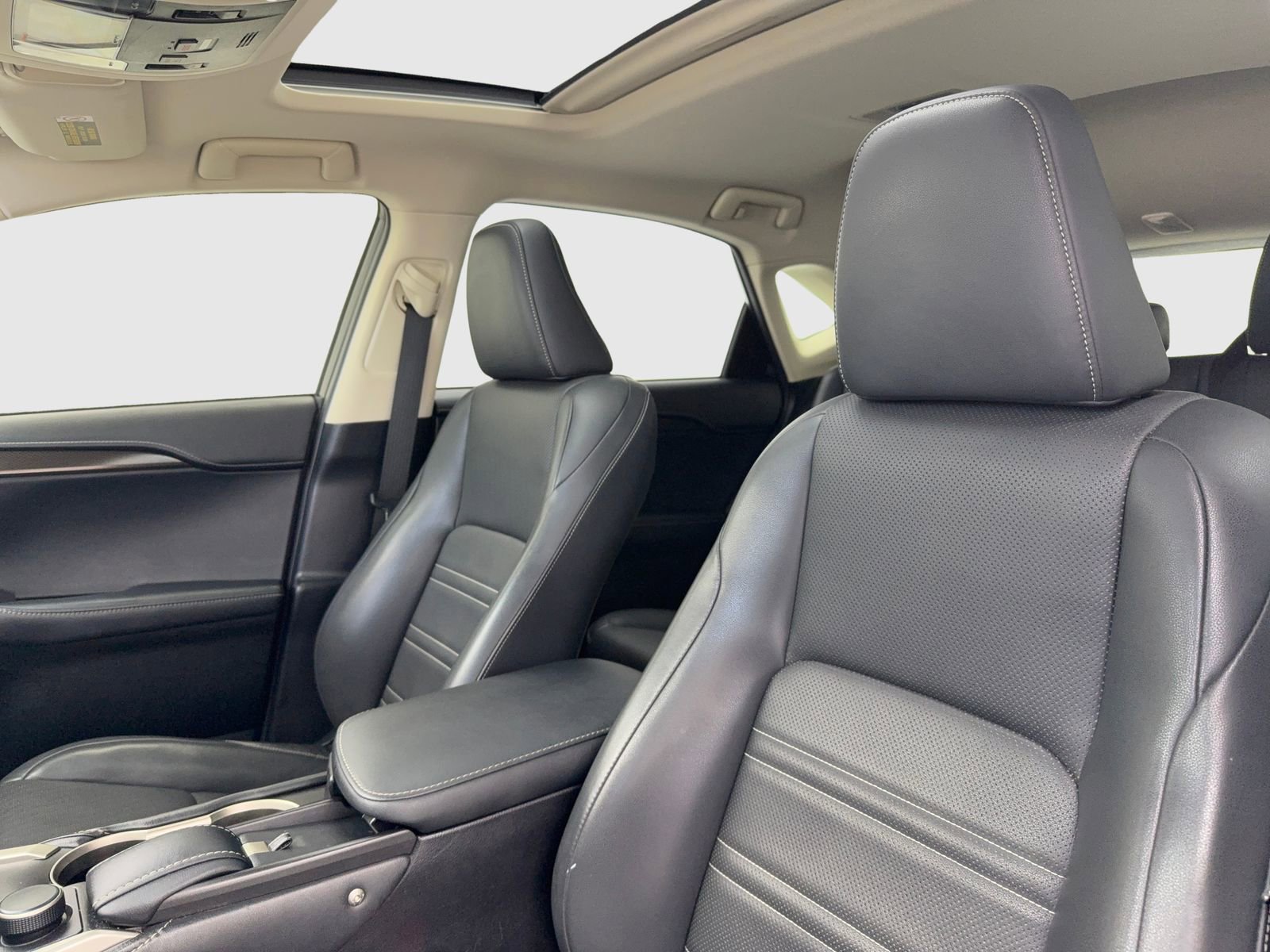 Used 2017 Lexus NX 200t FWD image 15