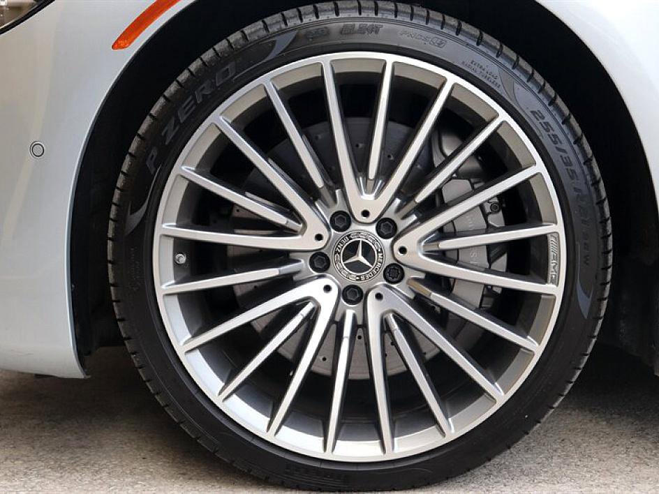 Used 2023 Mercedes-Benz S 580 4MATIC Sedan image 49