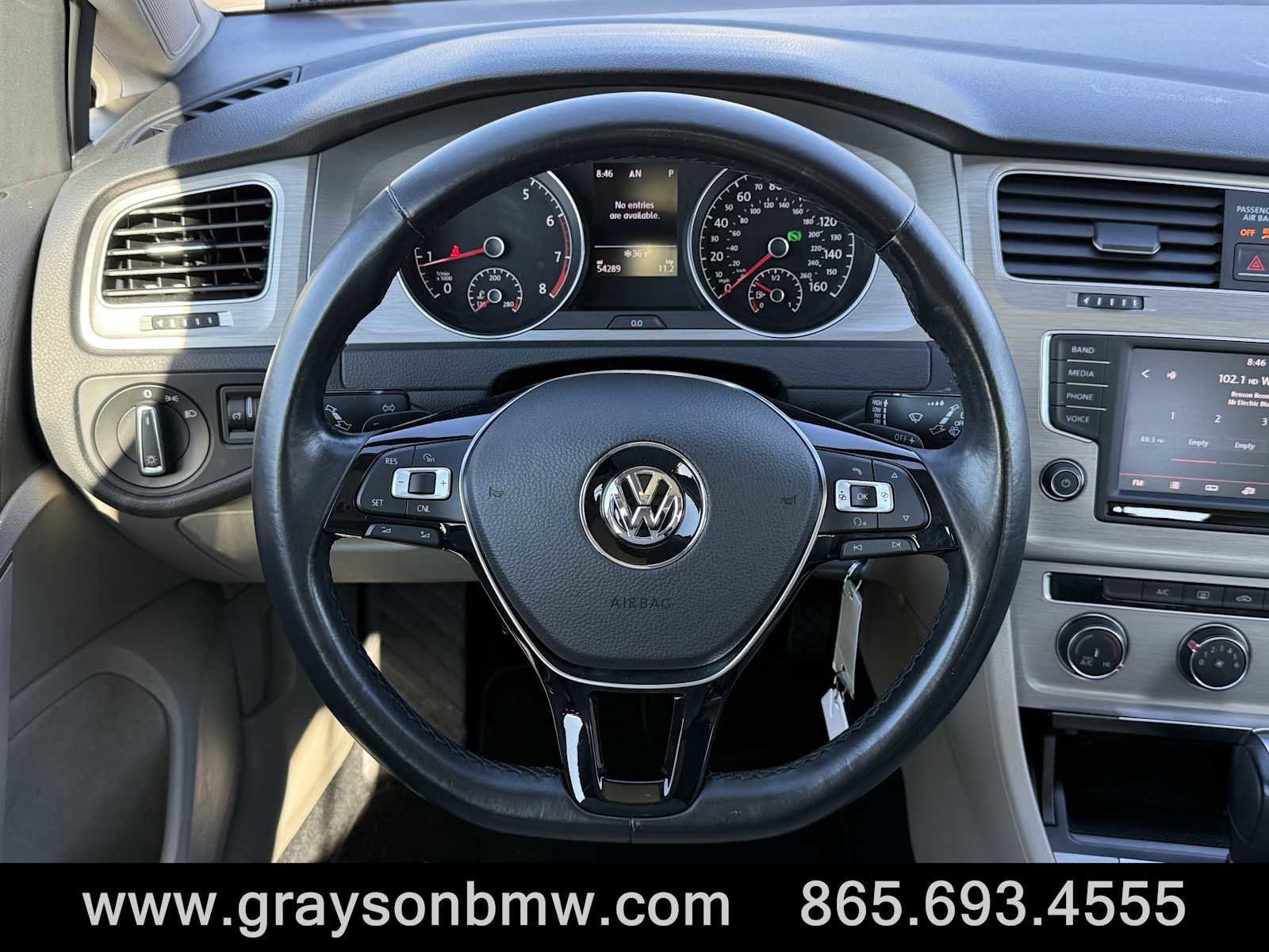 Used 2016 Volkswagen Golf S image 16