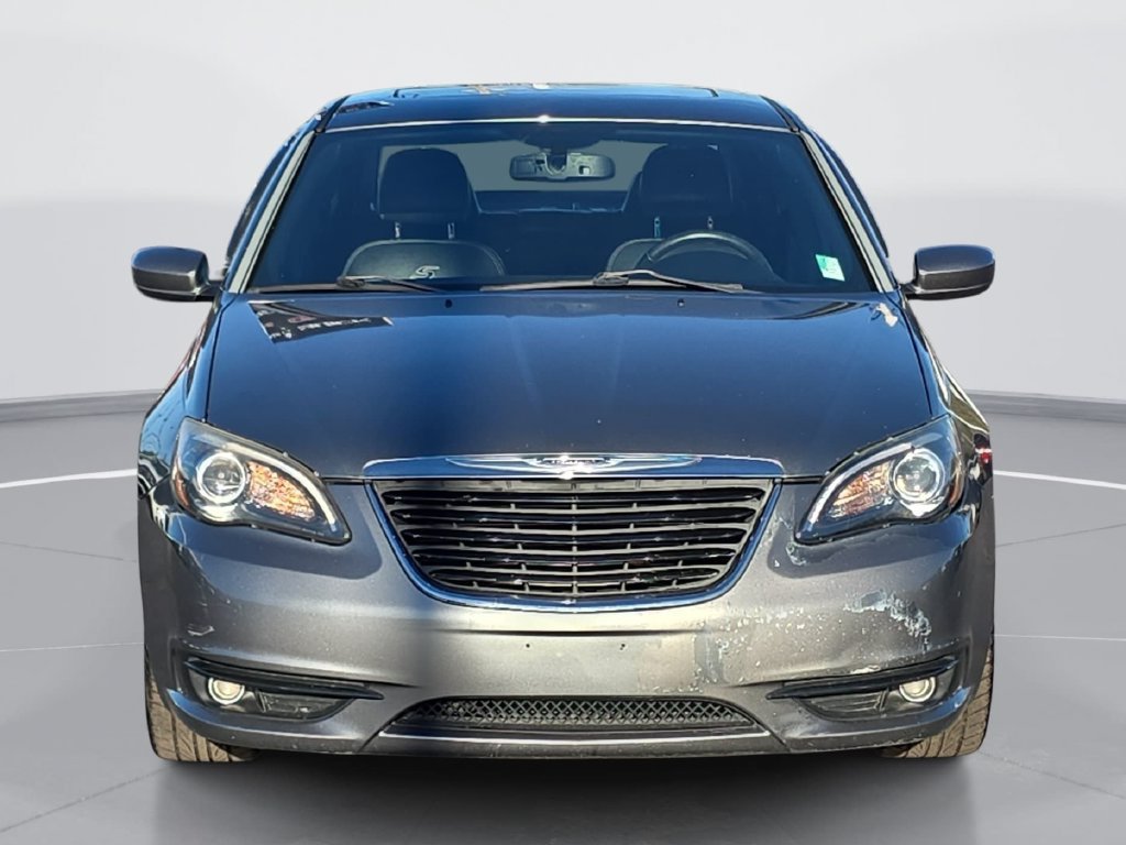 Used 2012 Chrysler 200 S FWD image 10