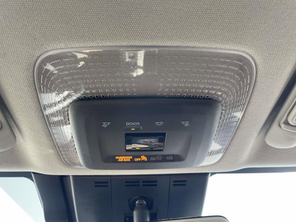 Used 2024 Toyota Prius Prime Premium image 30