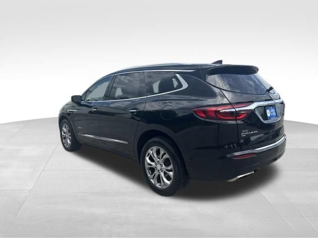 Used 2021 Buick Enclave Avenir w/ Avenir Technology Package AWD/4WD image 4