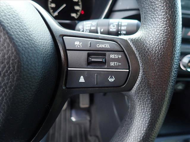 Used 2025 Honda CR-V EX image 16