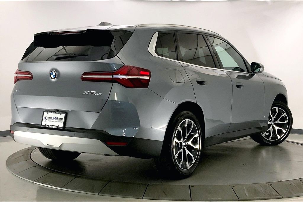 Certified 2025 BMW X3 xDrive30 w/ Premium Package AWD/4WD image 12