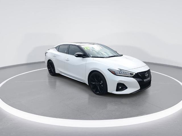 Certified 2023 Nissan Maxima SR w/ Sport Mat Group FWD image 2