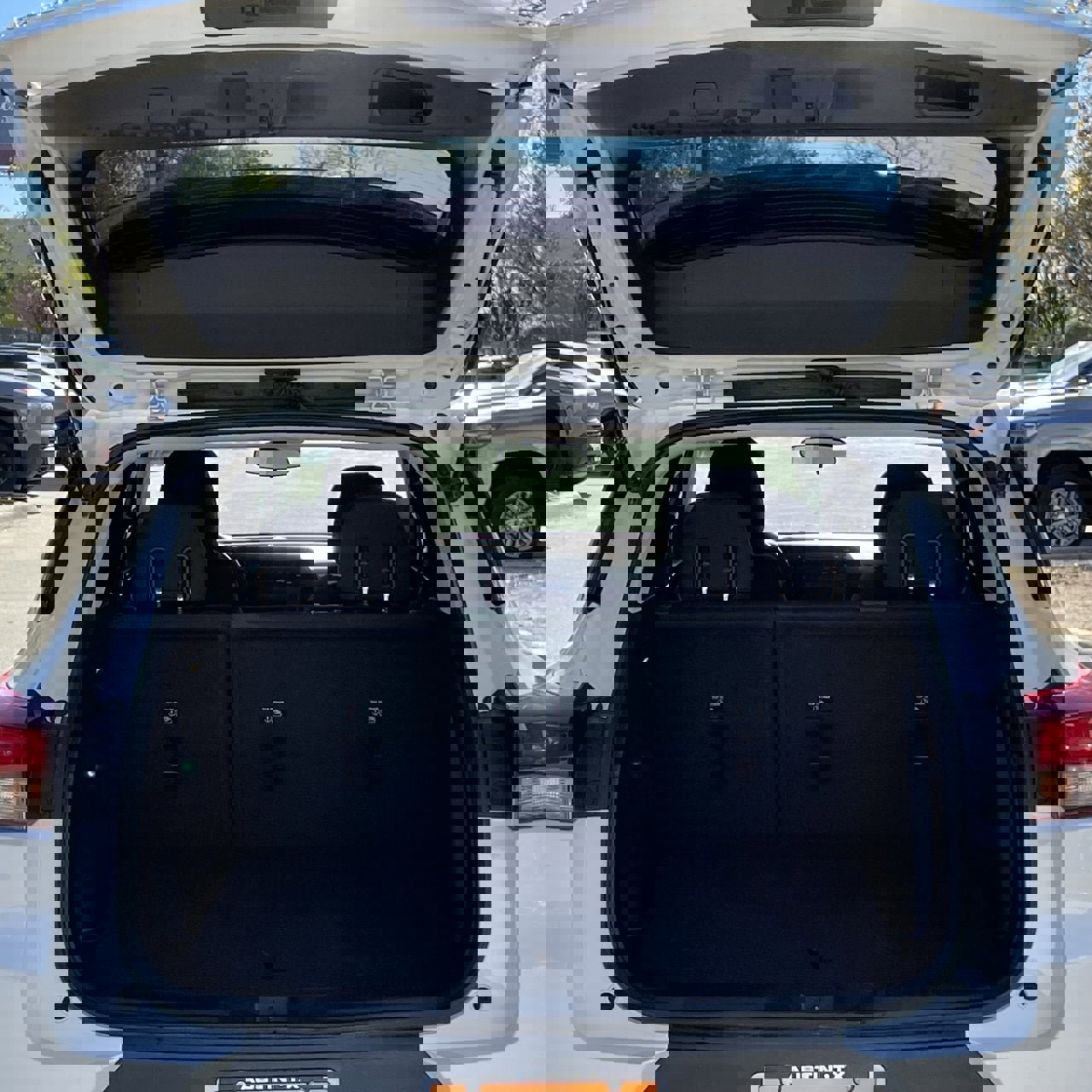 Used 2025 Chevrolet TrailBlazer LT image 25