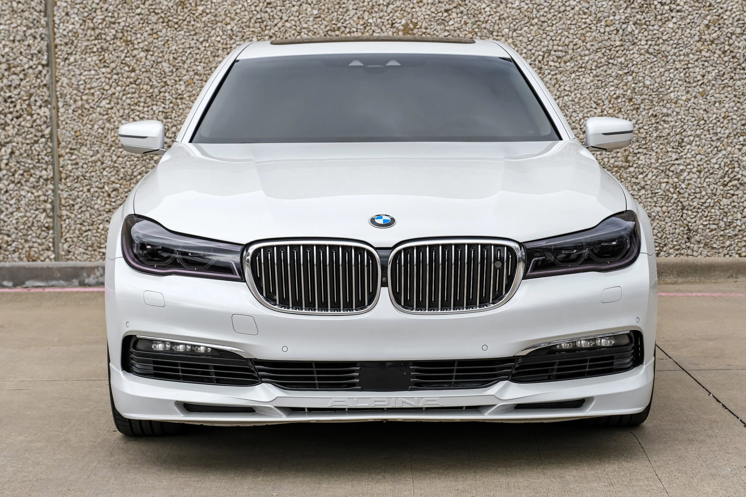 Used 2017 BMW ALPINA B7 xDrive image 5