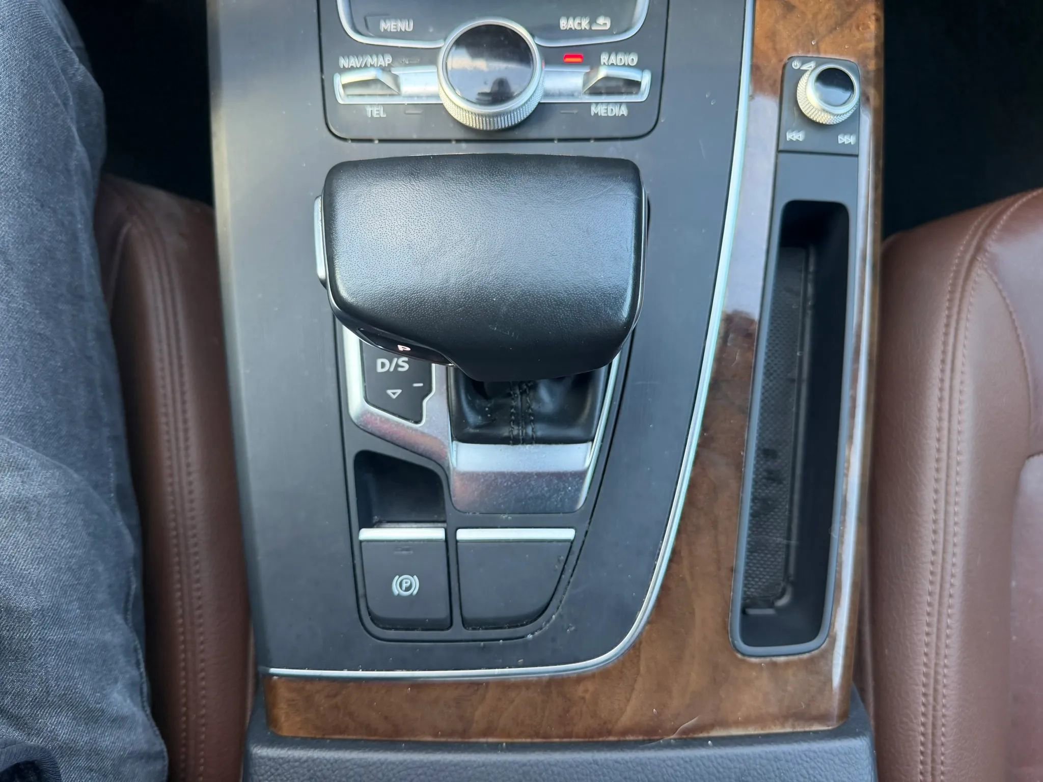 Used 2018 Audi Q5 2.0T Premium Plus w/ Premium Plus Package image 21