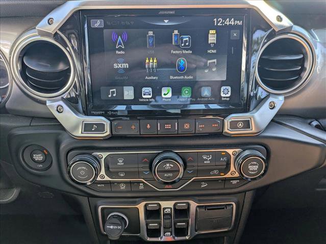 Used 2020 Jeep Wrangler Unlimited Sahara w/ Uconnect 4C Nav & Sound Group image 13