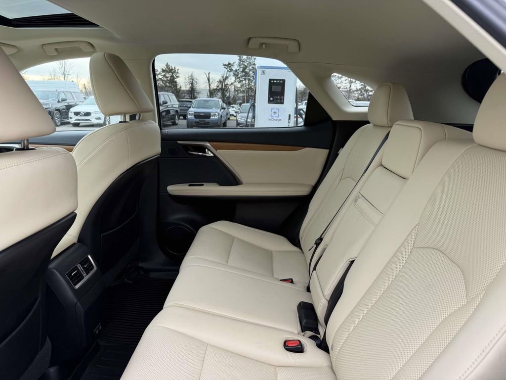 Used 2022 Lexus RX 350 AWD w/ Premium Package image 17