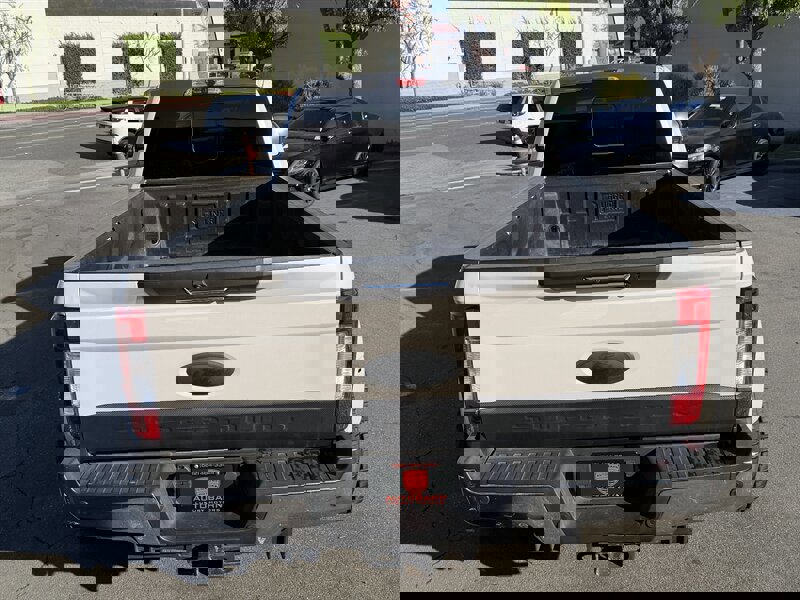 Used 2017 Ford F350 Lariat w/ FX4 Off-Road Package image 21