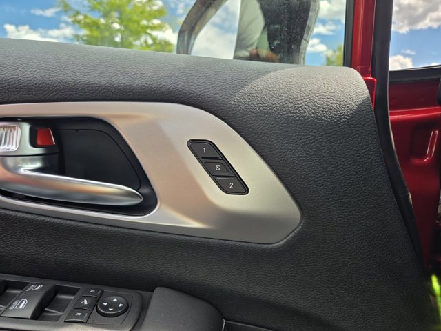 New 2026 Chrysler Pacifica Limited w/ S Appearance Package FWD image 22