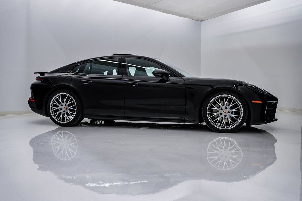 New 2026 Porsche Panamera 4 AWD/4WD image 9
