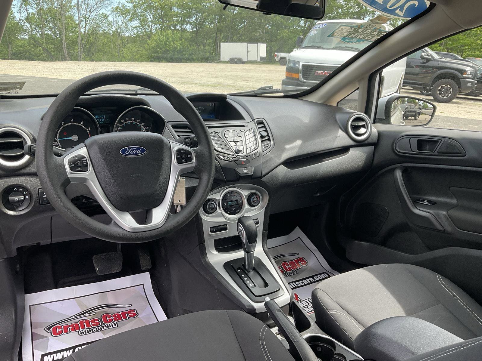 Used 2018 Ford Fiesta SE w/ Cold Weather Package FWD image 12