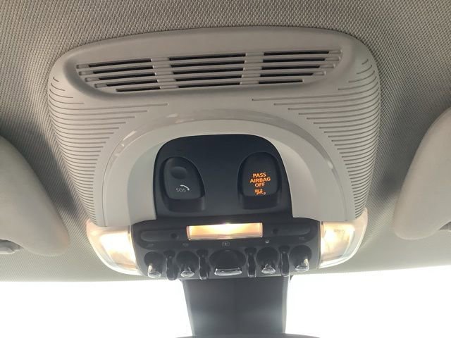 Used 2023 MINI Cooper 4-Door Hardtop image 34