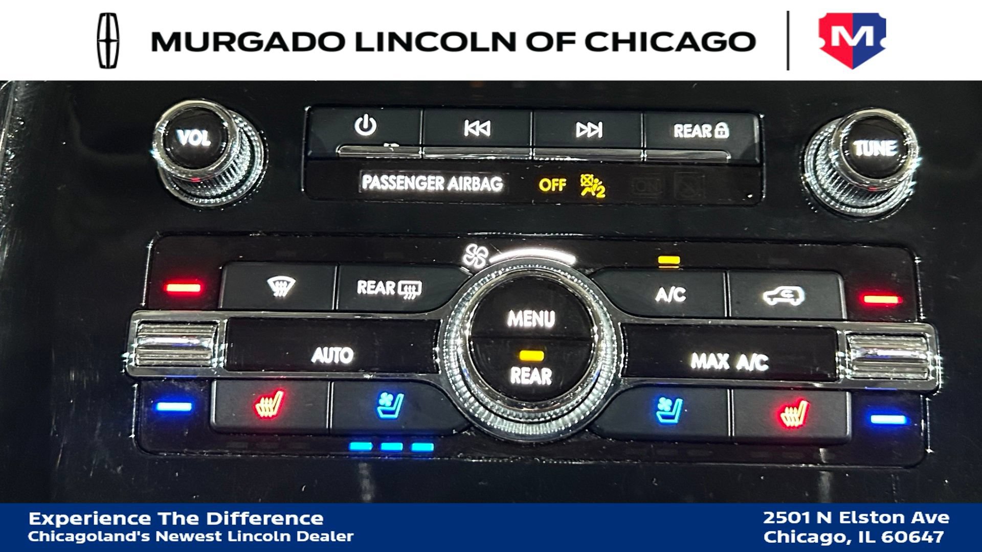 Used 2023 Lincoln Navigator Reserve AWD/4WD image 95