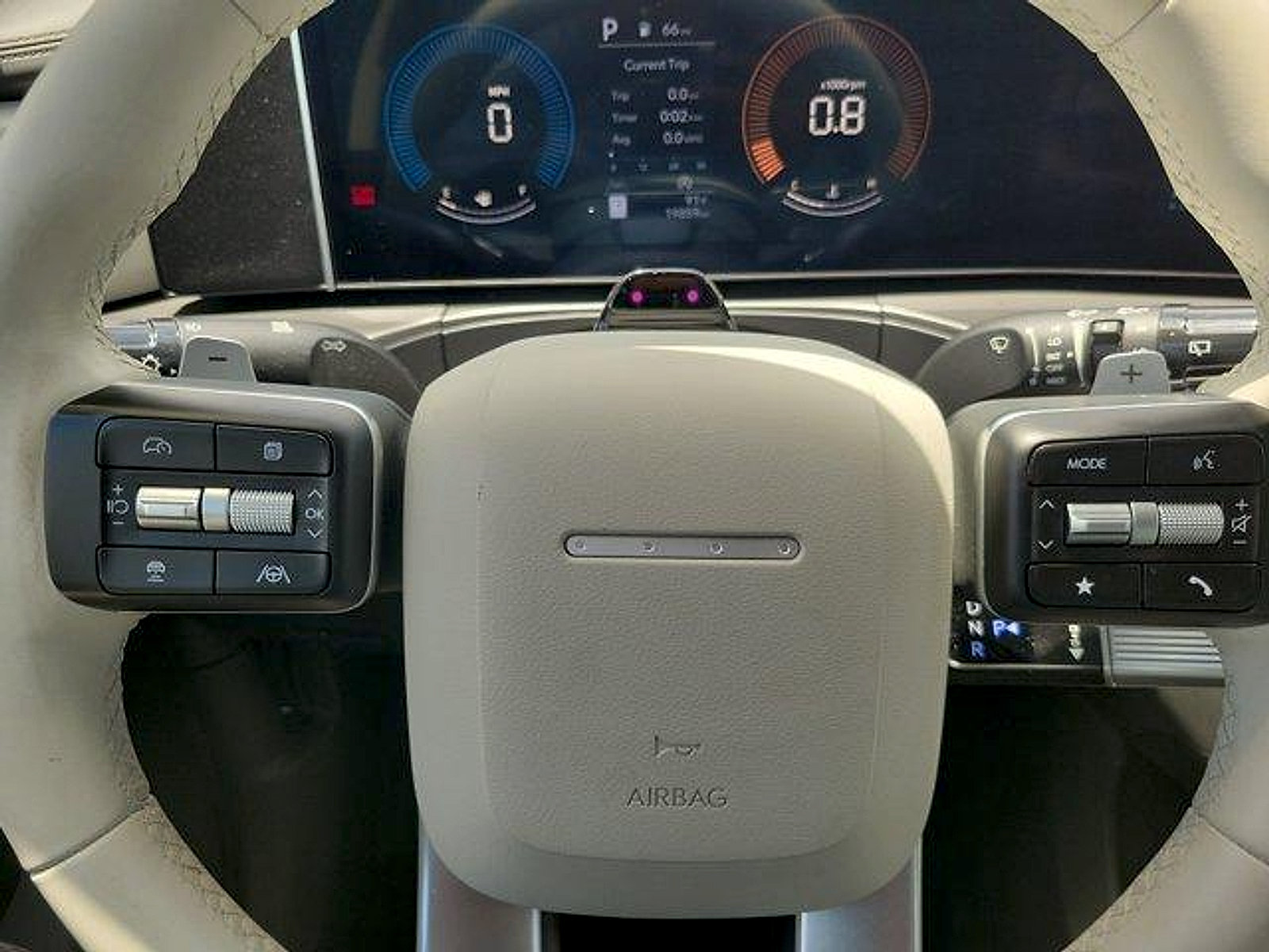 Used 2025 Hyundai Santa Fe SEL FWD image 25