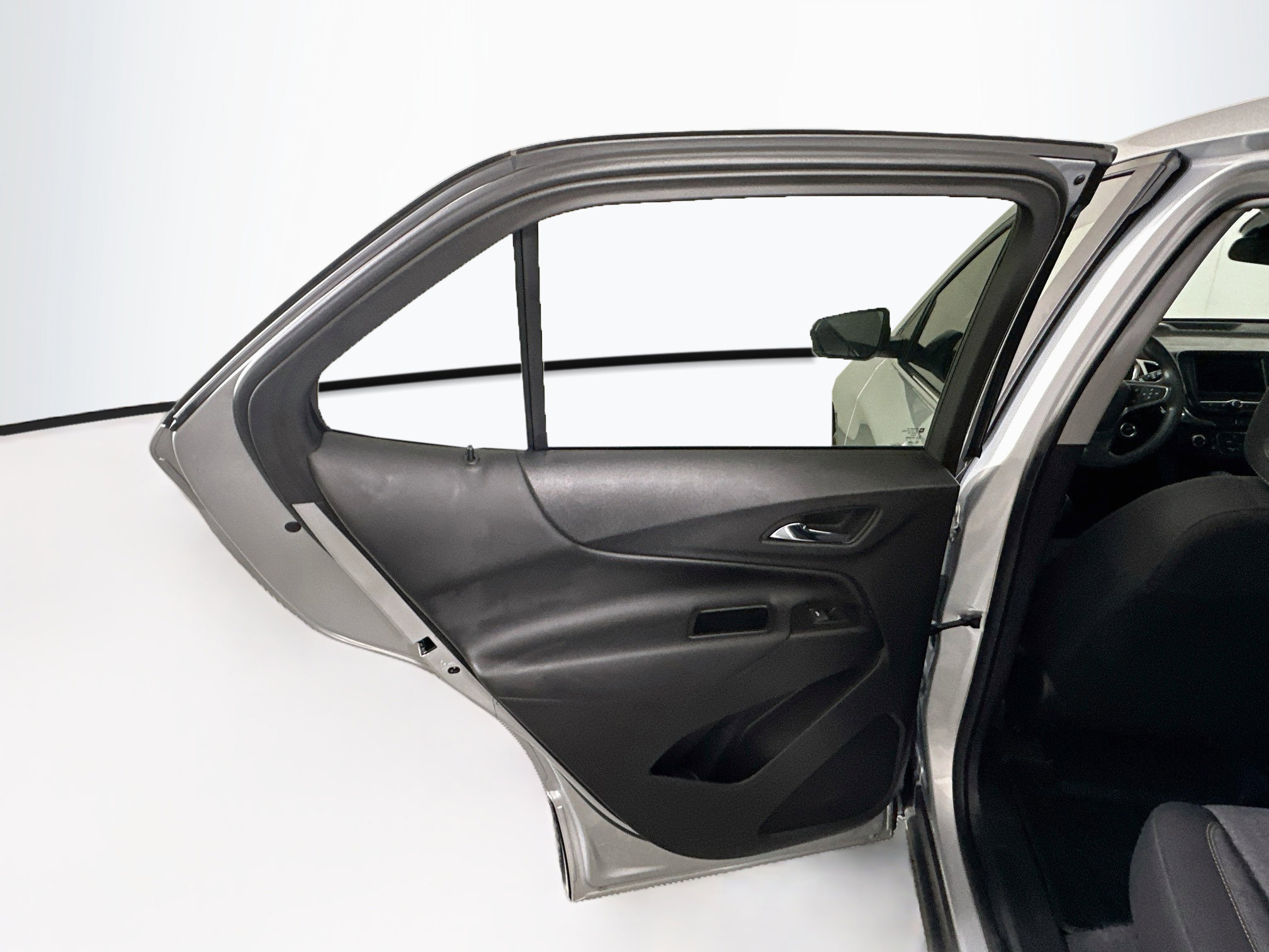 Used 2022 Chevrolet Equinox LT w/ LPO, Floor Liner Package FWD image 26