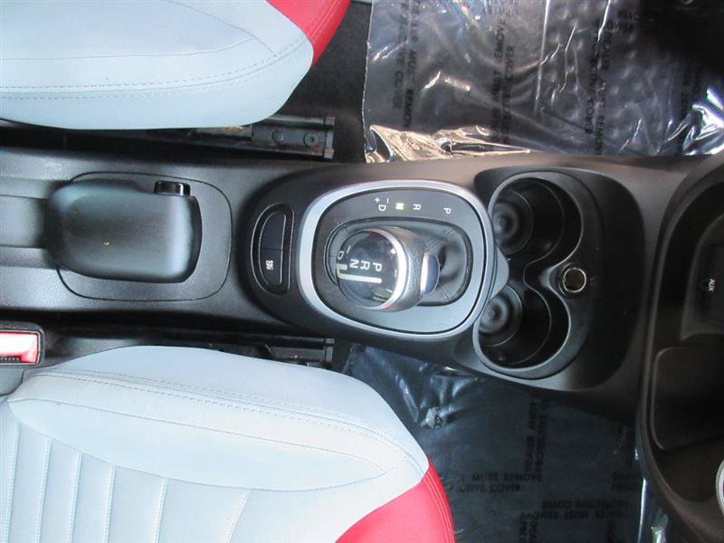 Used 2014 FIAT 500L Easy FWD image 15