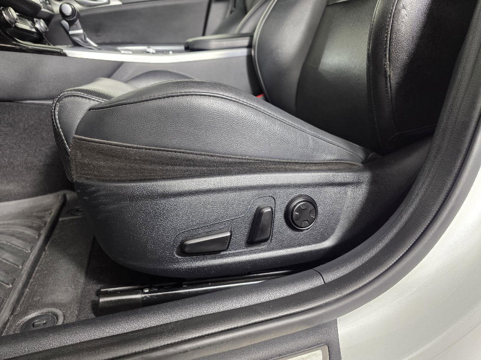 Used 2019 Kia Stinger GT AWD/4WD image 13