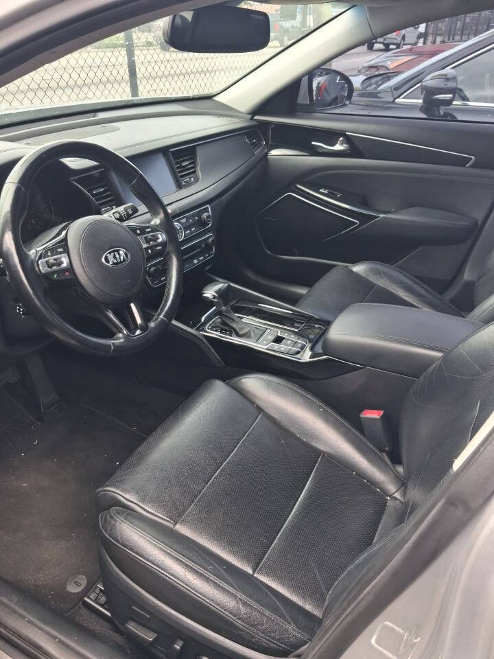 Used 2017 Kia Cadenza Technology FWD image 9