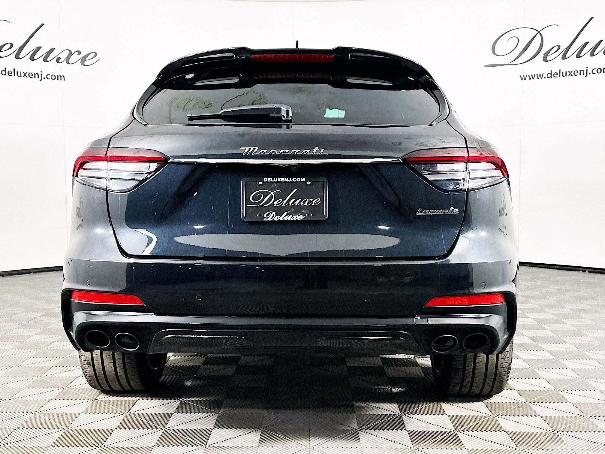 Used 2023 Maserati Levante Modena image 5