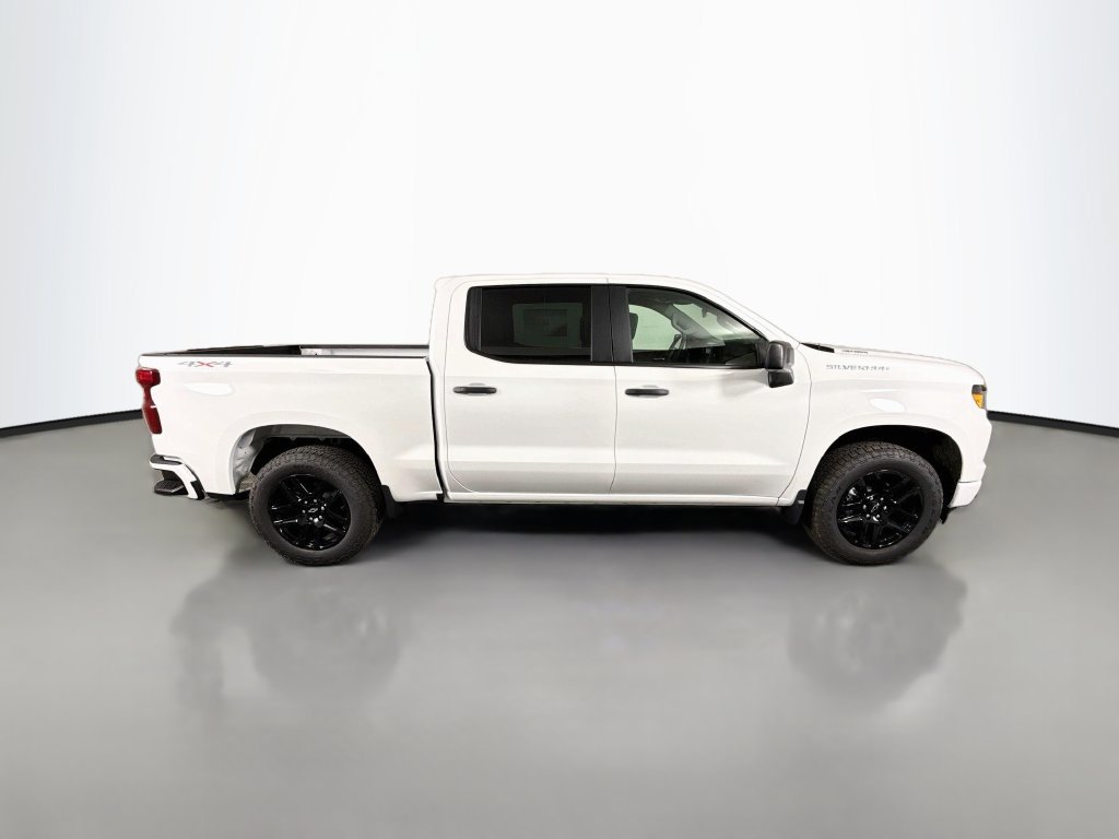 New 2026 Chevrolet Silverado 1500 Custom w/ Turbomax Blackout Package AWD/4WD image 8
