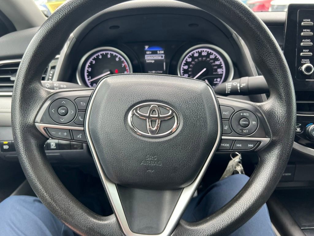 Used 2022 Toyota Camry LE w/ Carpet Mat Package (TMS) FWD image 36