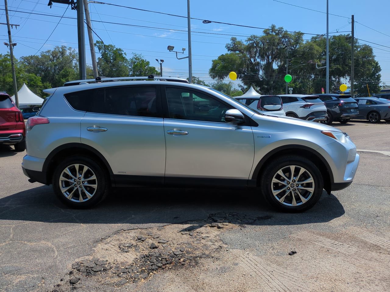 Used 2016 Toyota RAV4 Limited AWD/4WD image 4