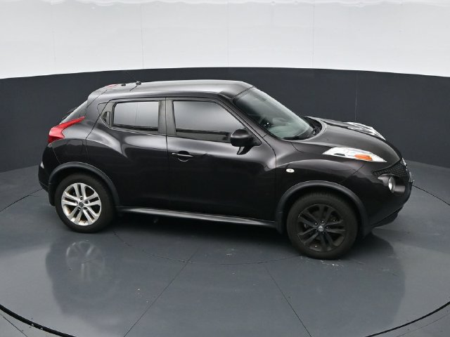 Used 2014 Nissan Juke S FWD image 35