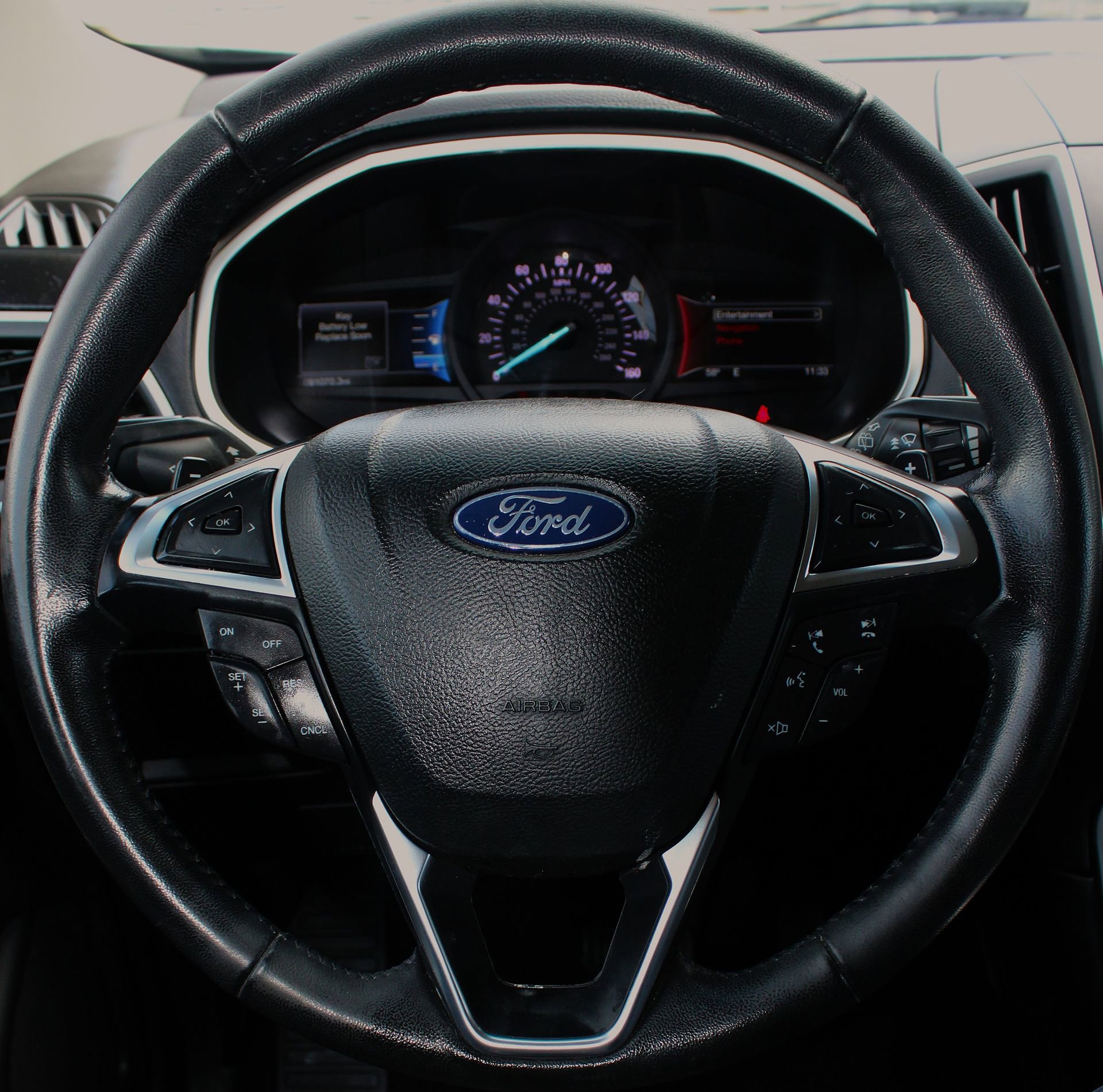 Used 2018 Ford Edge SEL w/ Equipment Group 201A image 20
