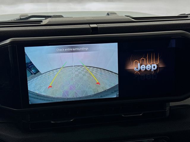 Used 2024 Jeep Wrangler Sport S image 13