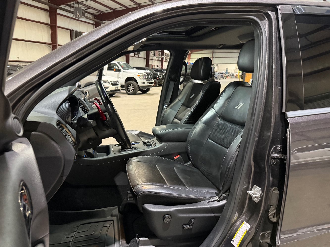 Used 2020 Dodge Durango R/T w/ Blacktop Package AWD/4WD image 15