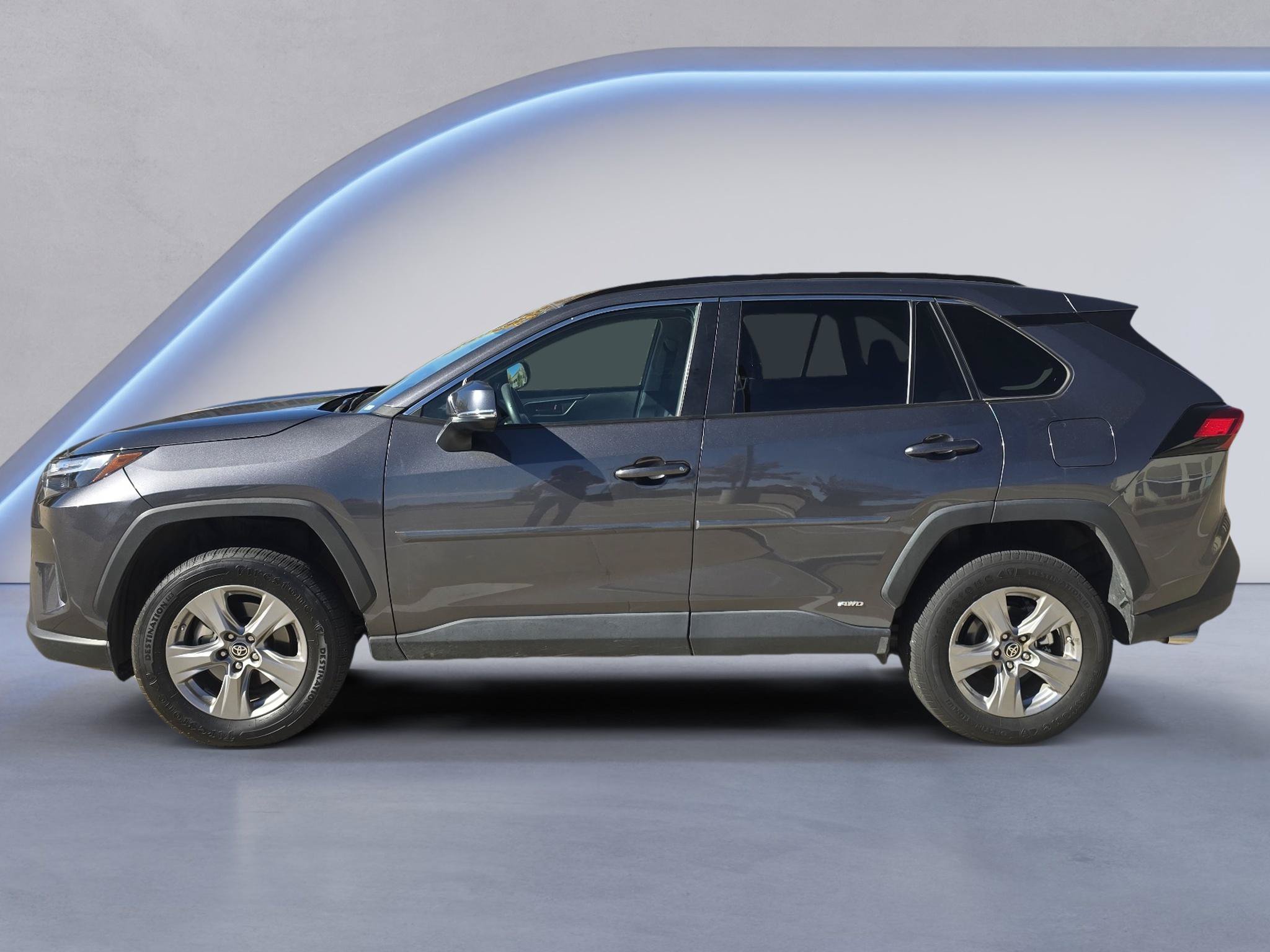 Used 2024 Toyota RAV4 LE AWD/4WD image 2