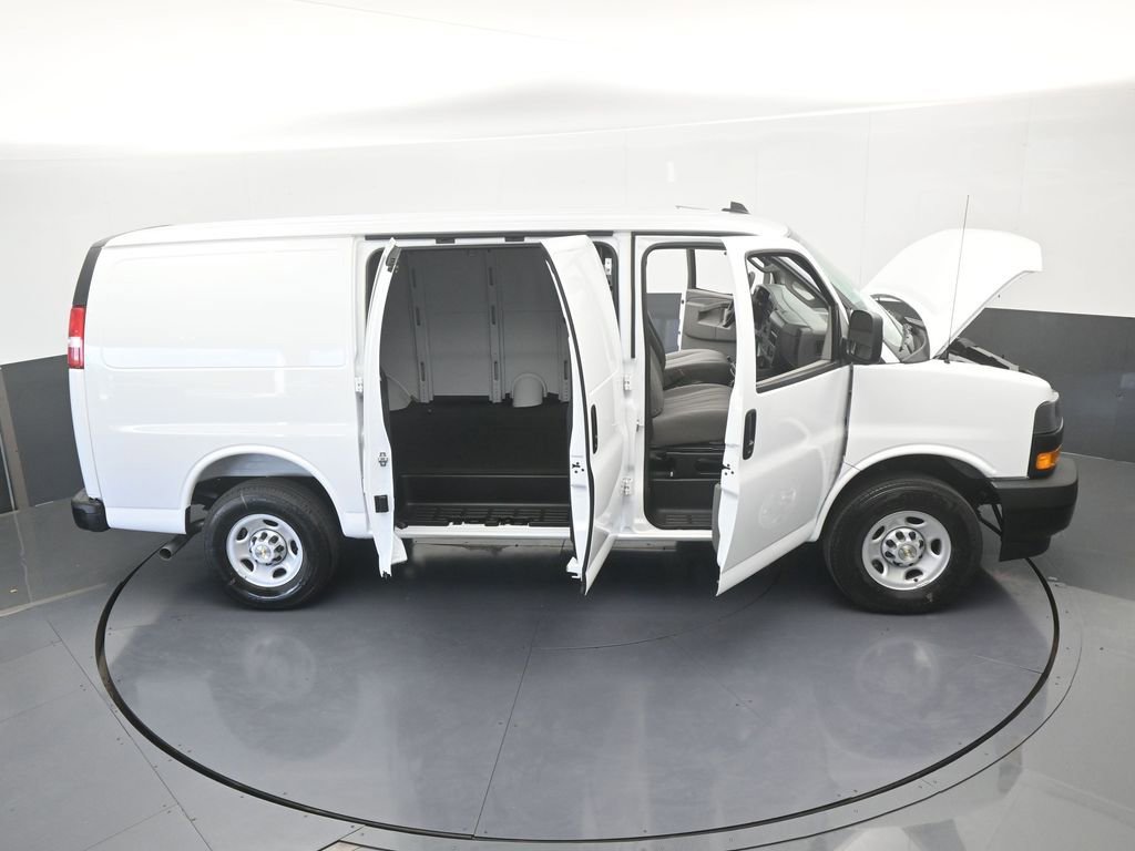 New 2025 Chevrolet Express 2500 w/ Driver Convenience Package image 65