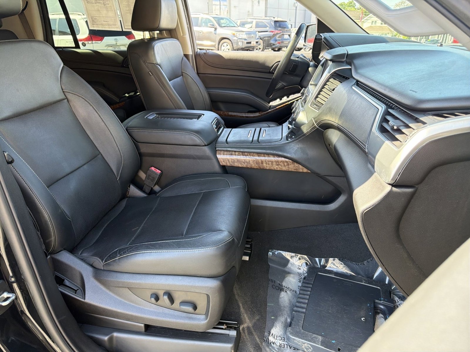 Used 2019 Chevrolet Tahoe Premier AWD/4WD image 29