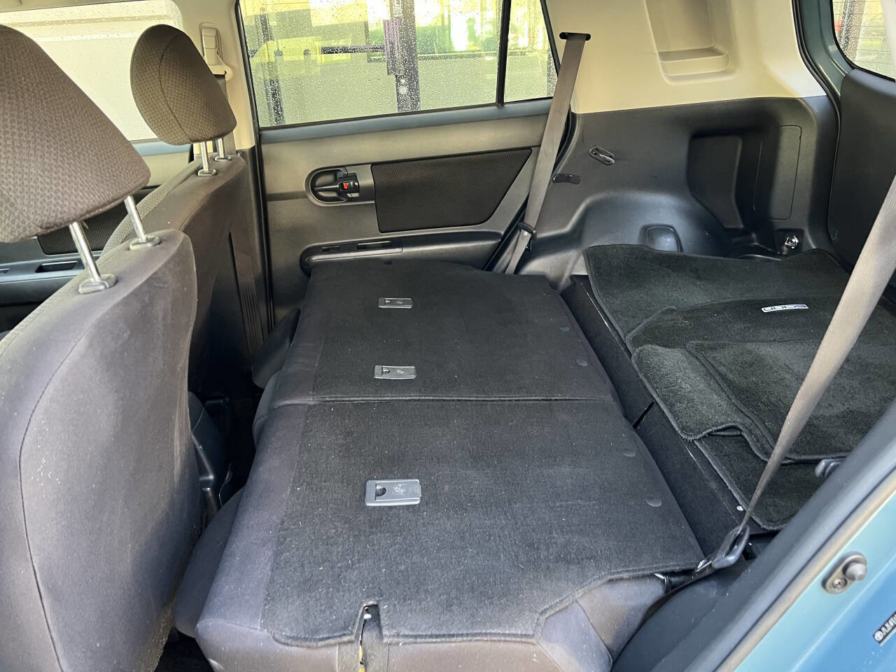 Used 2010 Scion xB image 20