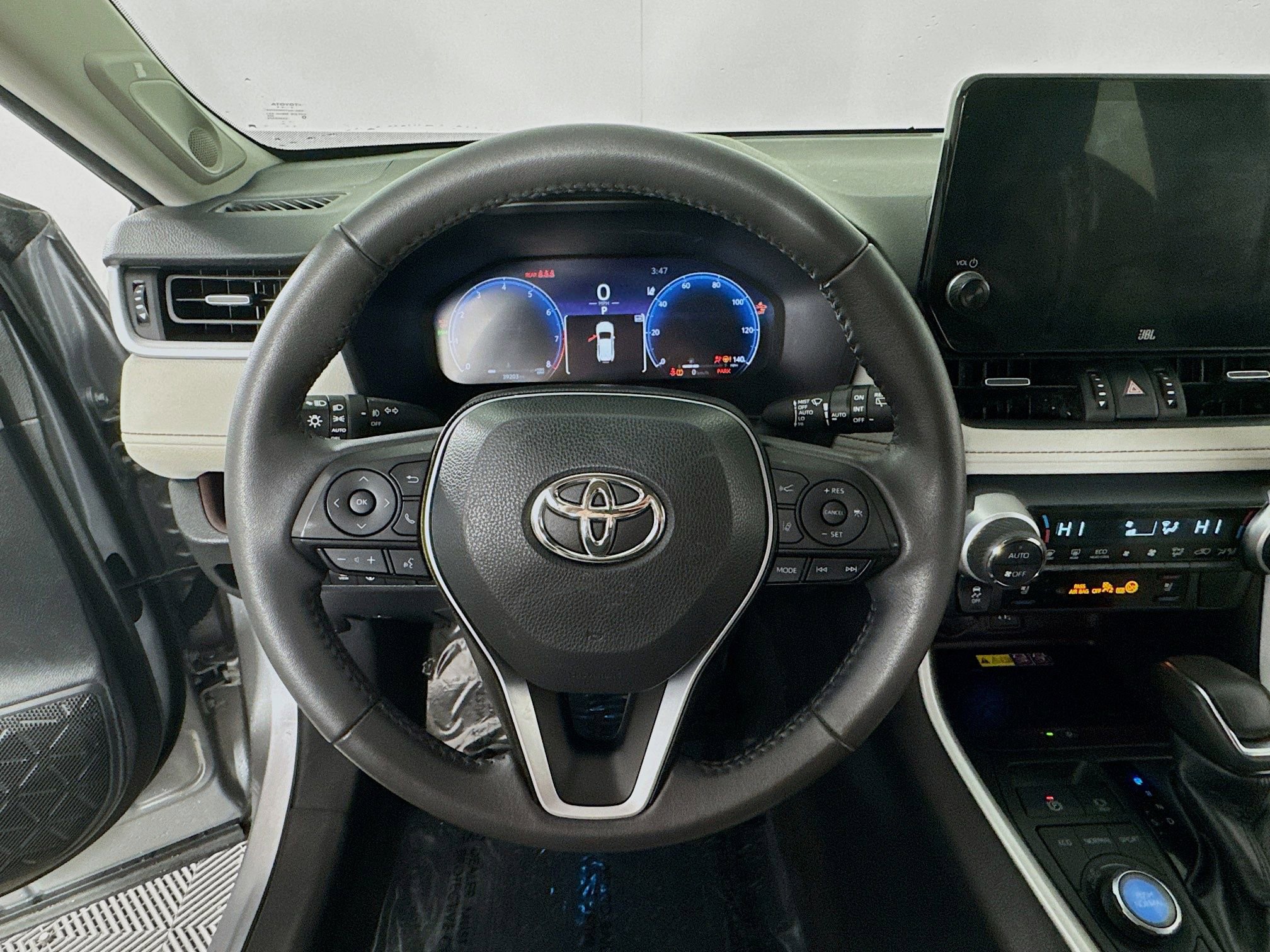 Used 2023 Toyota RAV4 Limited AWD/4WD image 13