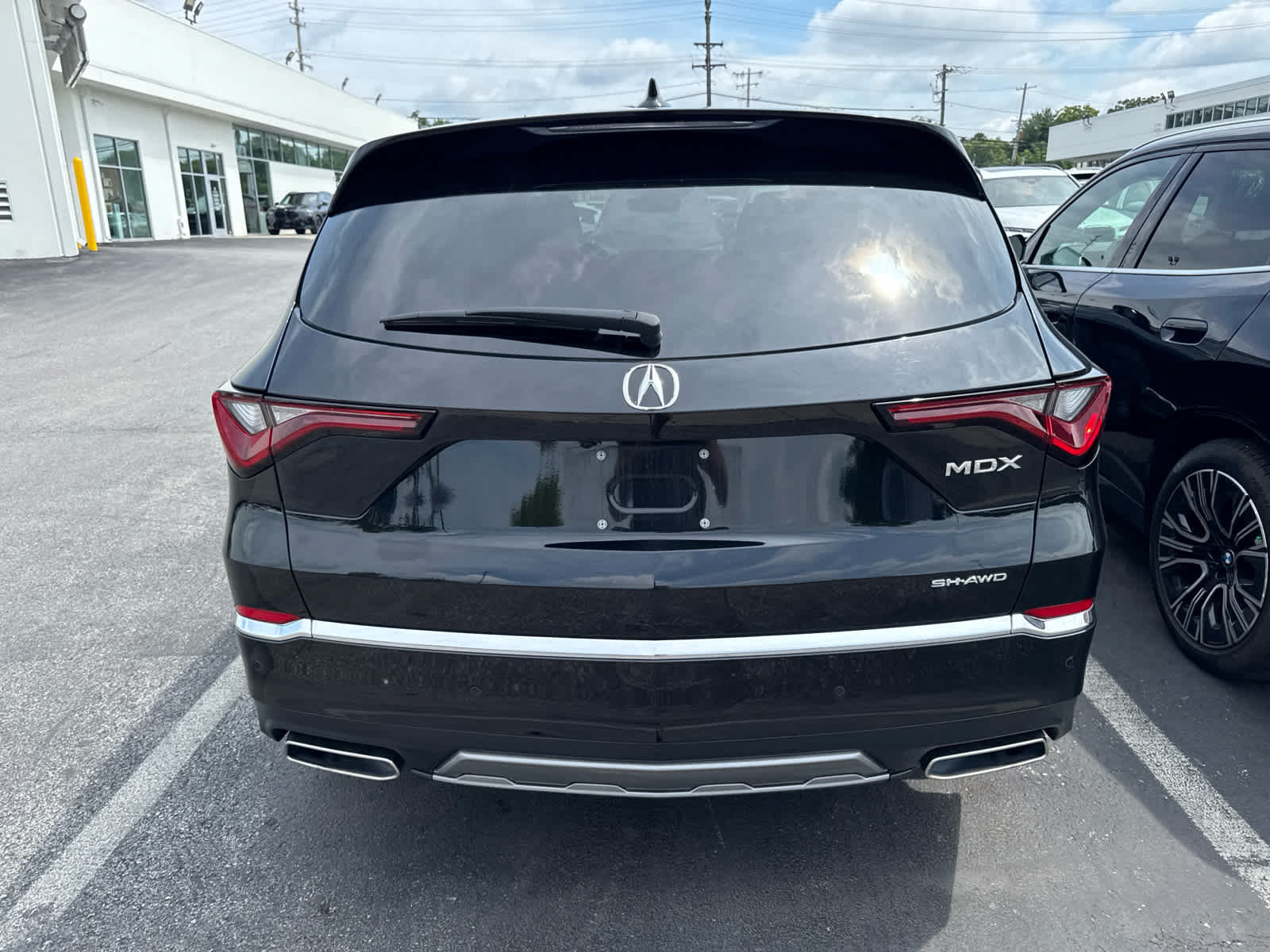 Used 2025 Acura MDX SH-AWD w/ Technology Package image 12